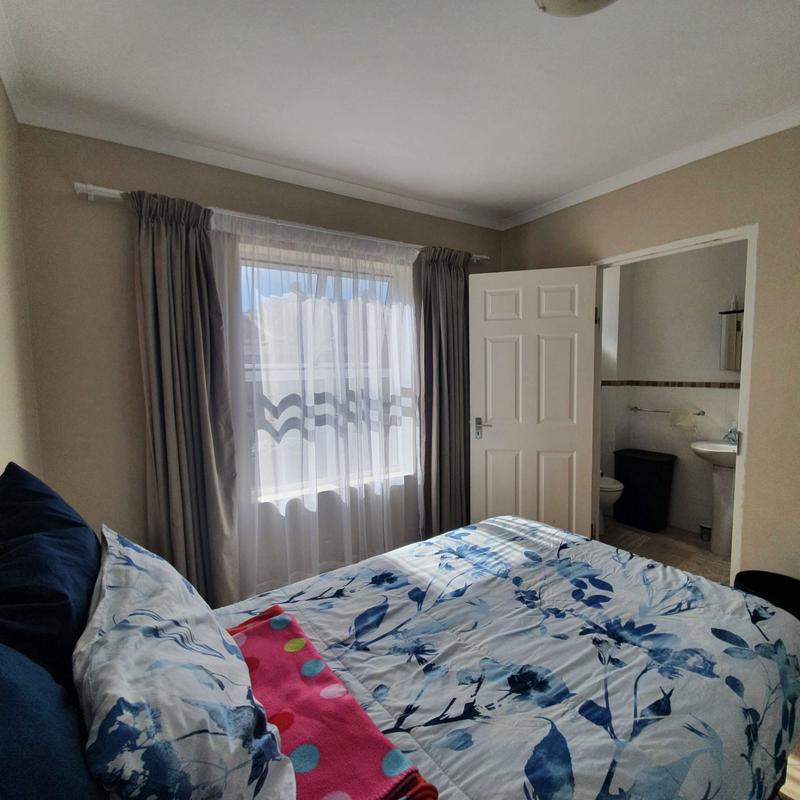 To Let 2 Bedroom Property for Rent in West Hill Eastern Cape